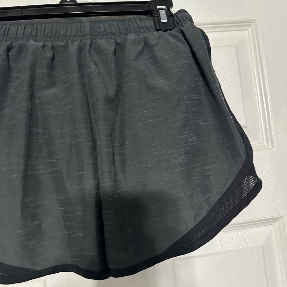 Nike Dri Fit Women's Athletic Running Shorts - Picture 7 of 11